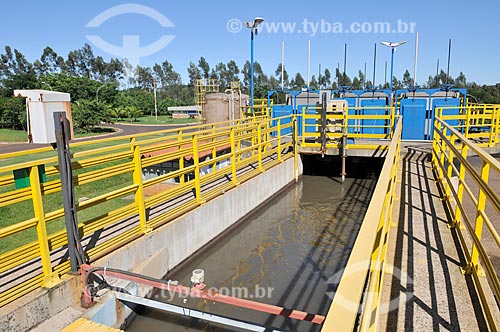  Detail of step 3 - sewage treatment - desanding tank - Sao Jose do Rio Preto Sewage Treatment Station  - Sao Jose do Rio Preto city - Sao Paulo state (SP) - Brazil