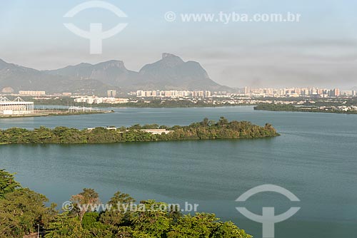  View of the Jacarepagua Lagoon with the Rock of Gavea in the background  - Rio de Janeiro city - Rio de Janeiro state (RJ) - Brazil
