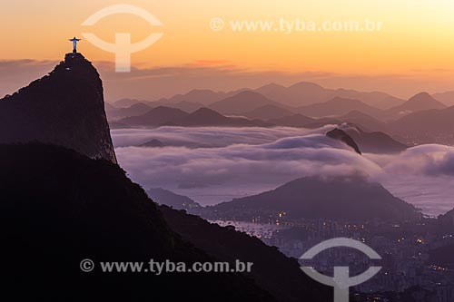  View of Christ the Redeemer from the Rock of Proa (Rock of Prow) during the dawn  - Rio de Janeiro city - Rio de Janeiro state (RJ) - Brazil