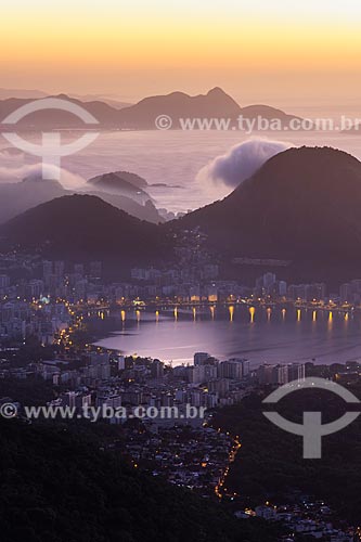  View of Rodrigo de Freitas Lagoon from the Rock of Proa (Rock of Prow) during the dawn  - Rio de Janeiro city - Rio de Janeiro state (RJ) - Brazil