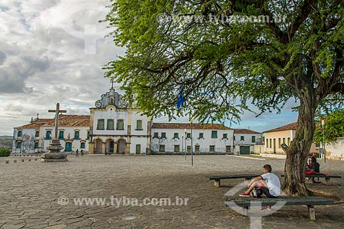  View of the Saint Francis Square with the Holy Cross Convent and Church - also known as Saint Francis Convent - in the background  - Sao Cristovao city - Sergipe state (SE) - Brazil