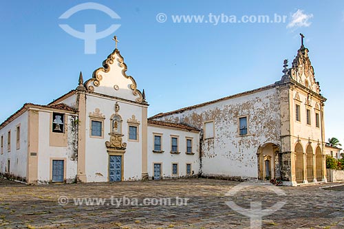  Facade of the Our Lady of Mount Carmel Convent (1766) and the Third order Church (1943) - also known as Our Lord of Passos  - Sao Cristovao city - Sergipe state (SE) - Brazil