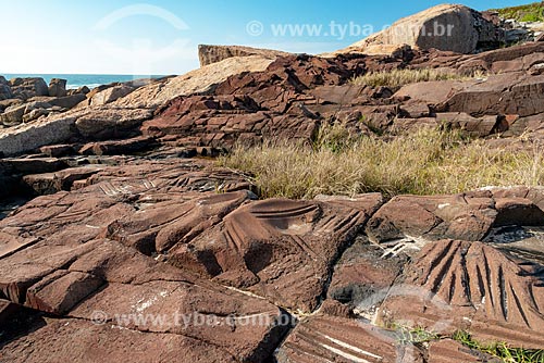 Lithic workshop - Ferrugem Beach (Rust Beach) waterfront  - Garopaba city - Santa Catarina state (SC) - Brazil