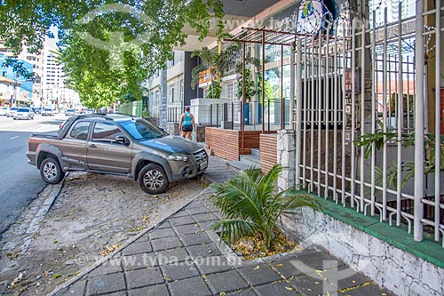  Sidewalk parking for vehicle  - Fortaleza city - Ceara state (CE) - Brazil