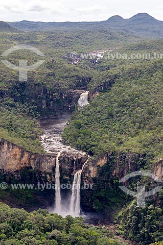  View of the Salto Waterfall - Chapada dos Veadeiros National Park  - Alto Paraiso de Goias city - Goias state (GO) - Brazil