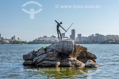  O Curumim sculpture (1979) - Rodrigo de Freitas Lagoon
  - Rio de Janeiro city - Rio de Janeiro state (RJ) - Brazil