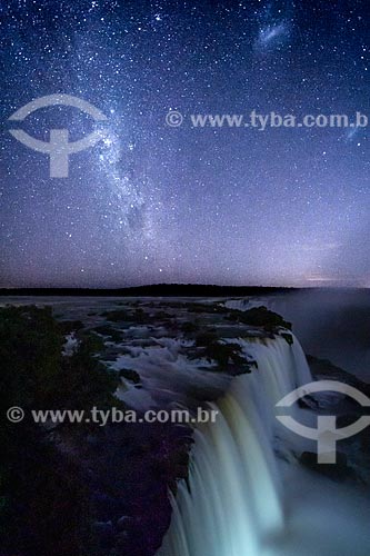  View of the Devils Throat waterfall - Iguassu National Park during the nightfall  - Foz do Iguacu city - Parana state (PR) - Brazil