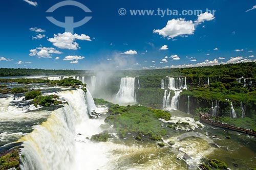  View of the Iguassu Waterfalls - Iguassu National Park  - Foz do Iguacu city - Parana state (PR) - Brazil