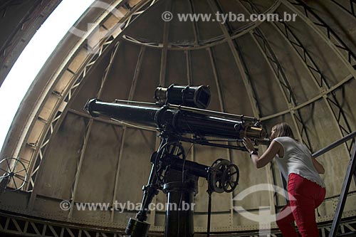  Woman using the telescope - National Observatory  - Rio de Janeiro city - Rio de Janeiro state (RJ) - Brazil