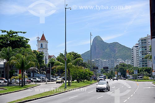 Sao Conrado Church - to the left - with the Morro Dois Irmaos (Two Brothers Mountain) in the background  - Rio de Janeiro city - Rio de Janeiro state (RJ) - Brazil