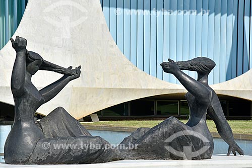  Sculpture The Bathers - water mirror of Alvorada Palace - official residence of the President of Brazil  - Brasilia city - Distrito Federal (Federal District) (DF) - Brazil
