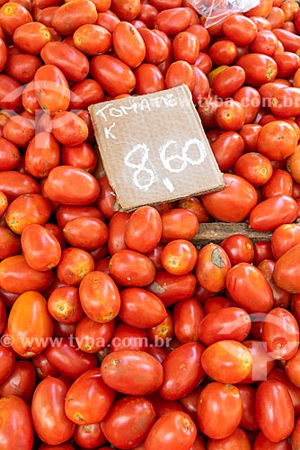  Detail of tomato to sale - street fair - Nicaragua Square  - Rio de Janeiro city - Rio de Janeiro state (RJ) - Brazil