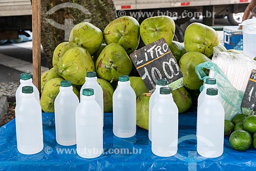  Detail of coconut water and coconut to sale - street fair - Nicaragua Square  - Rio de Janeiro city - Rio de Janeiro state (RJ) - Brazil