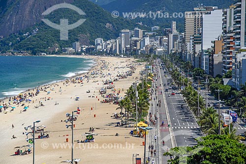  View of the Ipanema Beach waterfront with the Vieira Souto Avenue to the right  - Rio de Janeiro city - Rio de Janeiro state (RJ) - Brazil