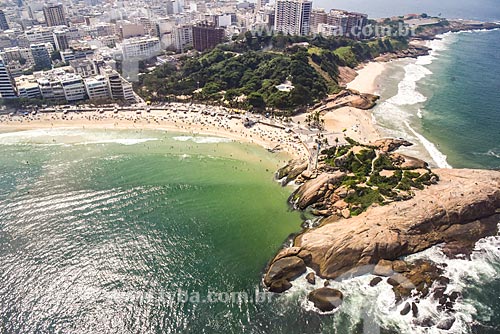  Aerial photo of the Arpoador Stone with the Arpoador Beach with the Diabo Beach (Devil Beach) - to the right  - Rio de Janeiro city - Rio de Janeiro state (RJ) - Brazil