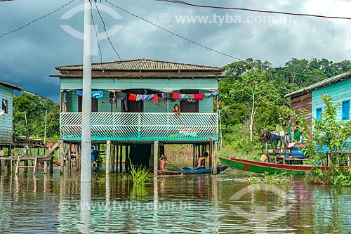  Stilts - riparian community on the banks of the Jari River  - Laranjal do Jari city - Amapa state (AP) - Brazil