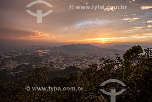  View of Pedra Branca State Park from the Bico do Papagaio Mountain - Tijuca National Park during the sunset  - Rio de Janeiro city - Rio de Janeiro state (RJ) - Brazil