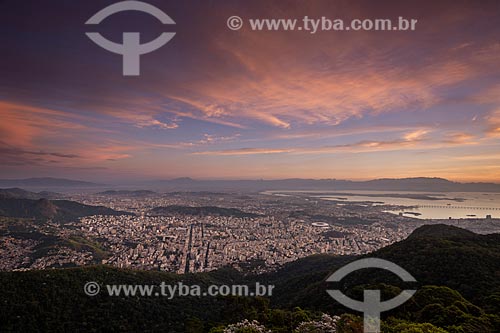  View of the dawn - north zone from Sumare Mountain  - Rio de Janeiro city - Rio de Janeiro state (RJ) - Brazil