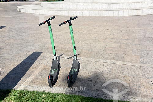  Electric scooter for rent from Grin - Maua Square  - Rio de Janeiro city - Rio de Janeiro state (RJ) - Brazil