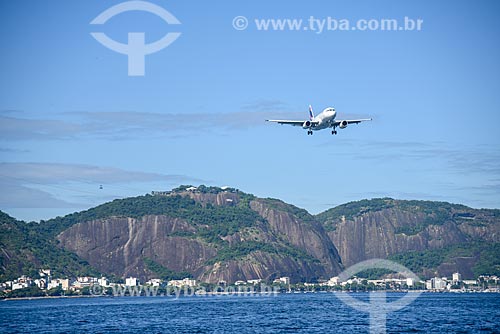  Airplane flying over - Guanabara Bay  - Rio de Janeiro city - Rio de Janeiro state (RJ) - Brazil