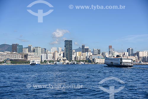  Barge that makes crossing between Rio de Janeiro and Niteroi - Guanabara Bay with buildings from the city center of Rio de Janeiro  - Rio de Janeiro city - Rio de Janeiro state (RJ) - Brazil