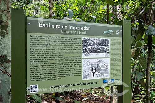  Information plaque near to Banheira do Imperador (Emperors Bathtub) reservoir - 1st station of catchment of Rio Carioca, now disabled - Tijuca National Park  - Rio de Janeiro city - Rio de Janeiro state (RJ) - Brazil