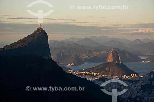  View of Christ the Redeemer and Sugarloaf from the Rock of Proa (Rock of Prow) during the sunset  - Rio de Janeiro city - Rio de Janeiro state (RJ) - Brazil