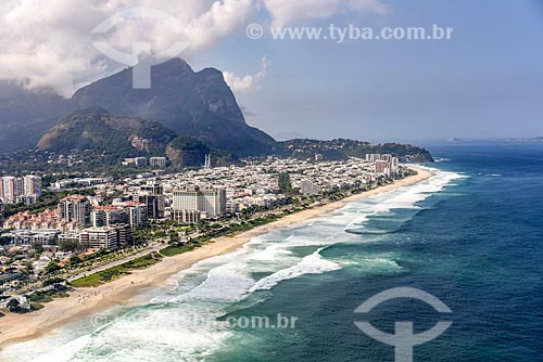  Aerial photo of the Barra da Tijuca Beach with the Rock of Gavea in the background  - Rio de Janeiro city - Rio de Janeiro state (RJ) - Brazil