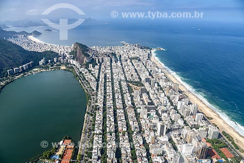  Aerial photo of the Ipanema neighborhood with the Rodrigo de Freitas Lagoon - to the left - and the Ipanema Beach - to the right  - Rio de Janeiro city - Rio de Janeiro state (RJ) - Brazil