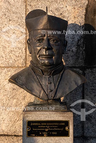  Bust of Cardinal Dom Sebastiao Leme - Archbishop of the city of Rio de Janeiro on the occasion of the consecration of the monument to Christ the Redeemer - Christ the Redeemer mirante  - Rio de Janeiro city - Rio de Janeiro state (RJ) - Brazil
