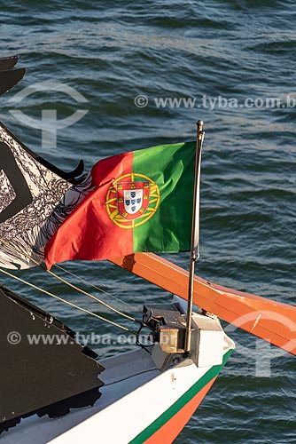  Detail of flag of Portugal by boat on the Douro River  - Porto city - Porto district - Portugal