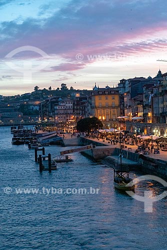  Douro River wharf - Porto city during the nightfall  - Porto city - Porto district - Portugal