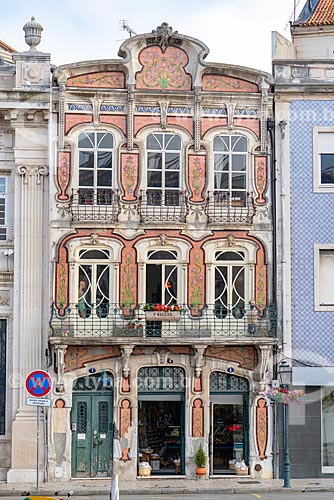  Facade of historic house on the banks of Aveiro lagoon (Ria de Aveiro)  - Aveiro city - Aveiro district - Portugal