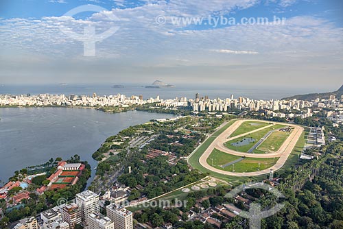  Aerial photo of the Rodrigo de Freitas Lagoon with the Gavea Hippodrome and the Piraque Naval Club  - Rio de Janeiro city - Rio de Janeiro state (RJ) - Brazil