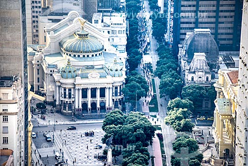  Aerial photo of the Cinelandia Square with the Municipal Theater of Rio de Janeiro (1909) and the National Museum of Fine Arts (1938) in the background  - Rio de Janeiro city - Rio de Janeiro state (RJ) - Brazil