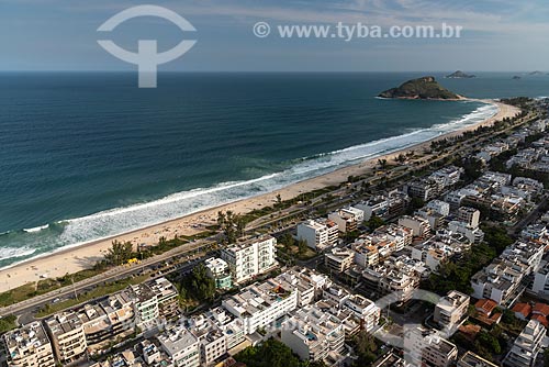  Aerial photo of the Recreio dos Bandeirantes Beach with the Pontal Rock in the background  - Rio de Janeiro city - Rio de Janeiro state (RJ) - Brazil