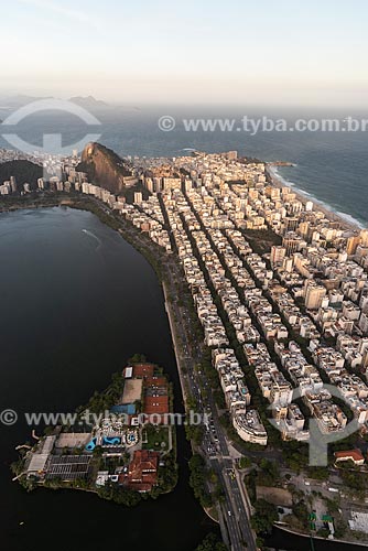 Aerial photo of the Caicaras Club (1931) - Rodrigo de Freitas Lagoon with the Ipanema neighborhood  - Rio de Janeiro city - Rio de Janeiro state (RJ) - Brazil