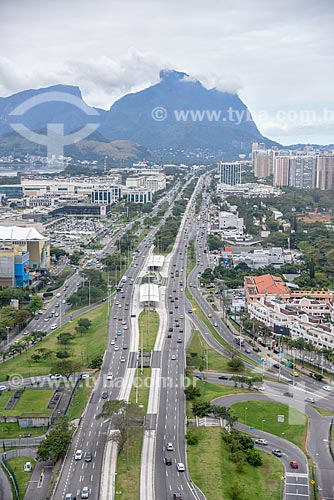  Aerial photo of the Americas Avenue with the Rock of Gavea in the background  - Rio de Janeiro city - Rio de Janeiro state (RJ) - Brazil