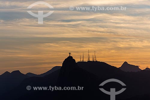  View of Christ the Redeemer and Sumare Mountain from Sugarloaf mirante during the sunset  - Rio de Janeiro city - Rio de Janeiro state (RJ) - Brazil