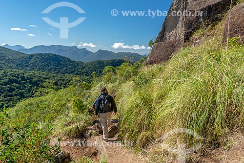  Visitor - morro Pao de Lo (Sponge cake Hill) trail - Serra da Baitaca State Park  - Quatro Barras city - Parana state (PR) - Brazil