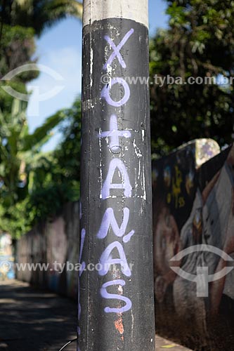  Detail of urban interventionism that says: Xotanas  - Rio de Janeiro city - Rio de Janeiro state (RJ) - Brazil