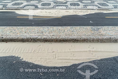  Detail of sands - Ipanema Beach waterfront  - Rio de Janeiro city - Rio de Janeiro state (RJ) - Brazil