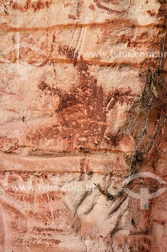  Detail of rupestrian painting - Templo dos Pilares Archaeological Site - Municipal Natural Park of Templo dos Pilares - Bom Jardim Mountain Range  - Alcinopolis city - Mato Grosso do Sul state (MS) - Brazil