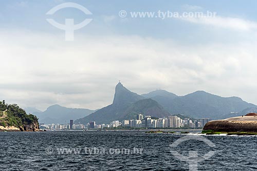  View of Flamengo neighborhood waterfront from Guanabara Bay with Christ the Redeemer in the background  - Rio de Janeiro city - Rio de Janeiro state (RJ) - Brazil