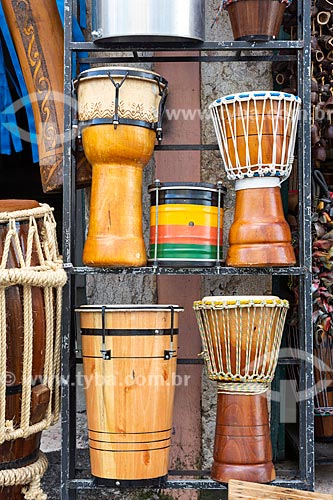  Musical instruments for sale in Pelourinho  - Salvador city - Bahia state (BA) - Brazil