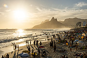  View of the sunset from Ipanema Beach  - Rio de Janeiro city - Rio de Janeiro state (RJ) - Brazil