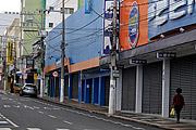  General Glicerio Street with shops closed because of the Coronavirus Crisis  - Sao Jose do Rio Preto city - Sao Paulo state (SP) - Brazil