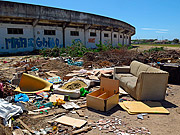  Trash in a vacant lot near the Antonio Braz Sessim Stadium  - Cidreira city - Rio Grande do Sul state (RS) - Brazil
