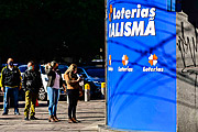  Queue in front of Caixa Economica Federal lottery agency to receive emergency government aid - Coronavirus Crisis  - Porto Alegre city - Rio Grande do Sul state (RS) - Brazil