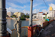  Mauricio de Nassau Bridge with Joaquim Cardoso statue  - Recife city - Pernambuco state (PE) - Brazil